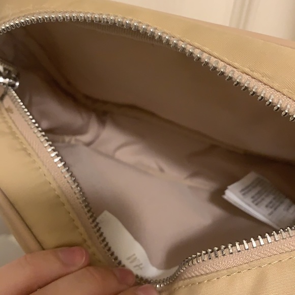 Nude cross body with coin purse - Picture 4 of 4